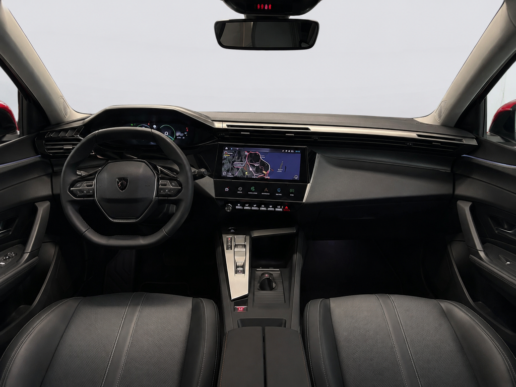 Peugeot 308 ou similaire