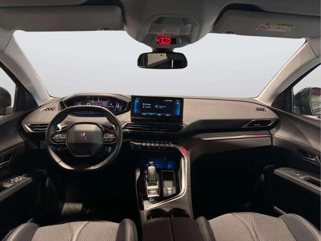 Peugeot 5008 или аналогичный автомобиль