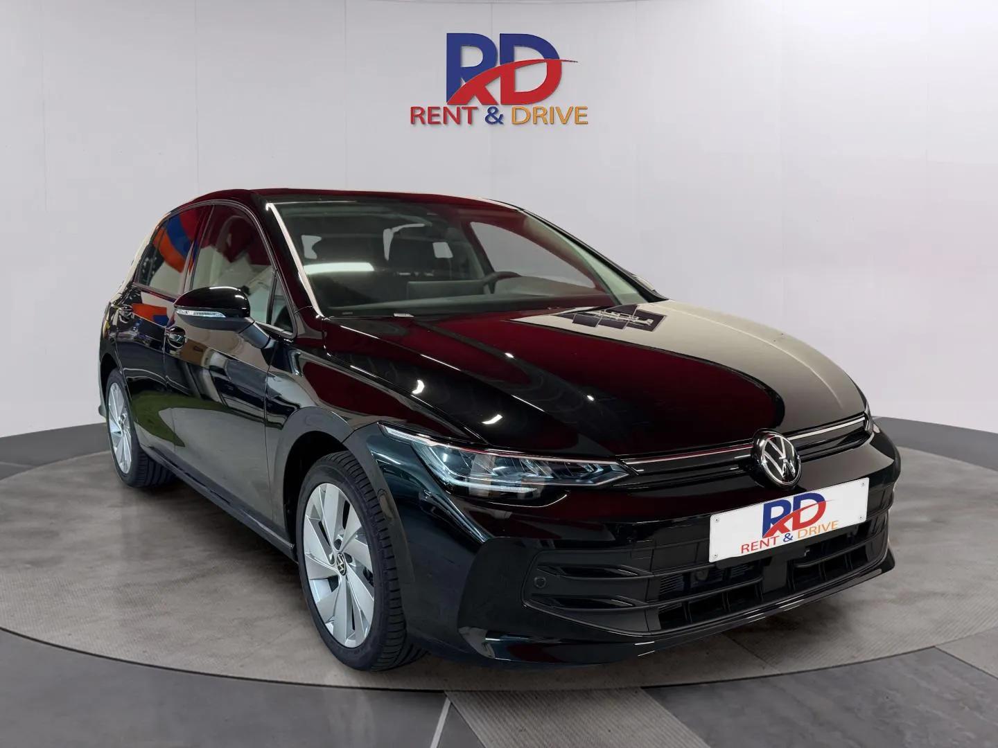 Volkswagen Golf 8 ou similaire