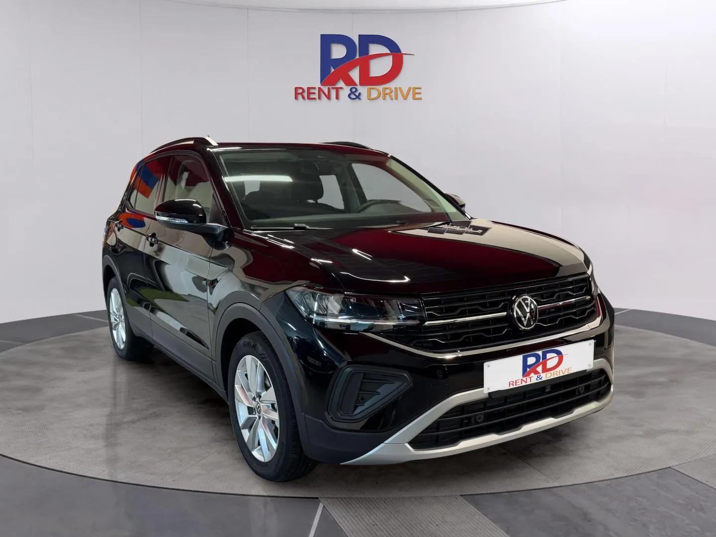 Volkswagen T-Cross или аналогичный