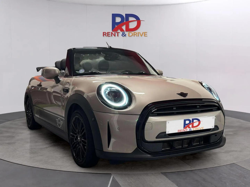 Mini Cooper Cabriolet или аналогичный