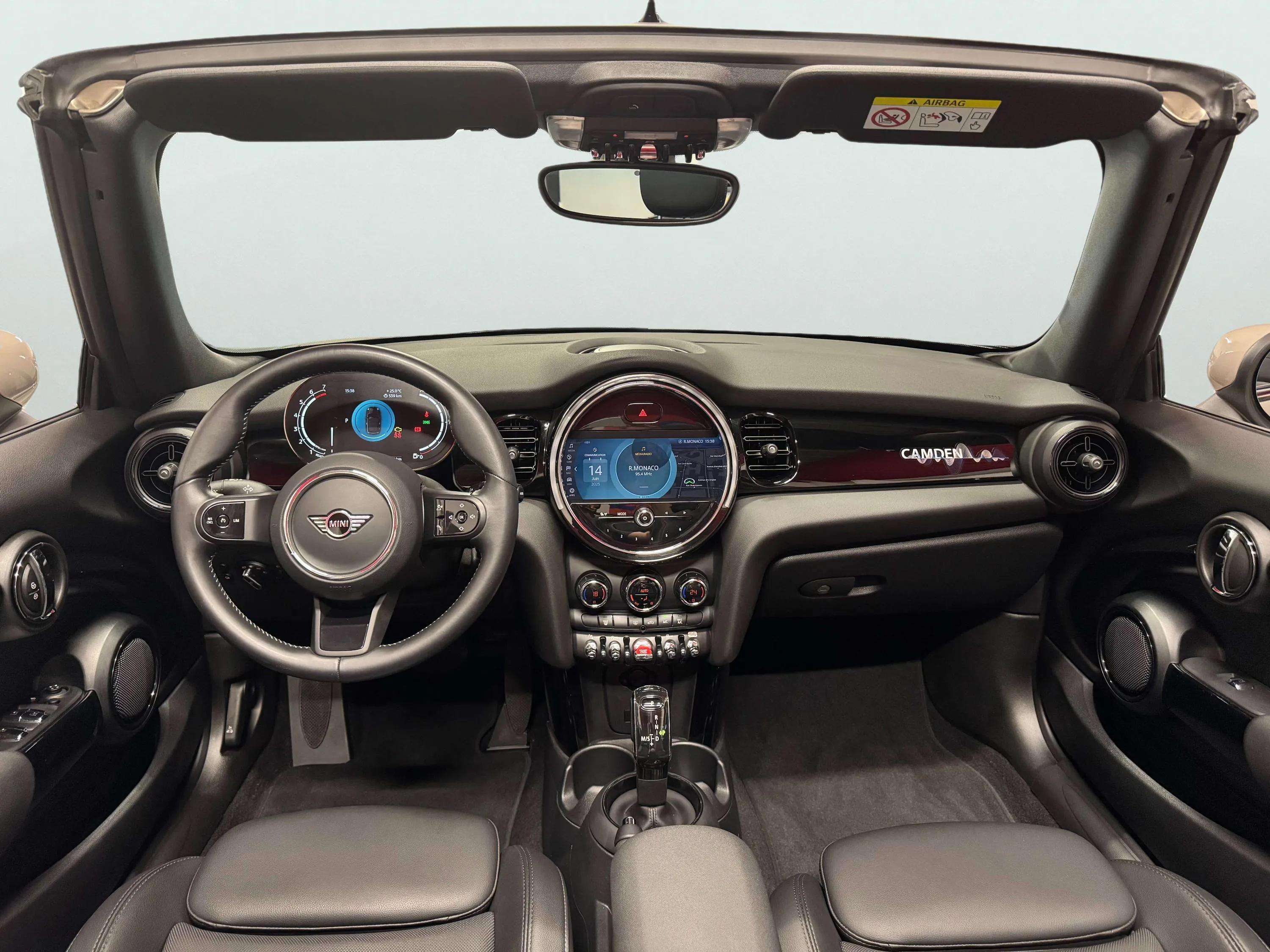 Mini Cooper Cabriolet или аналогичный