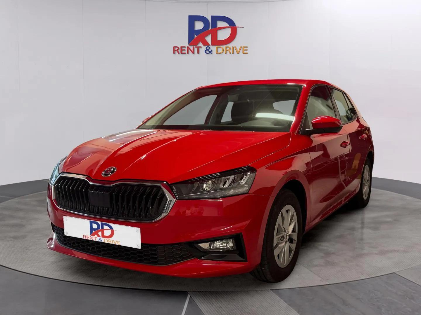 Skoda Fabia или аналогичный автомобиль